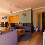 Apartment 2 Terrace Town House *